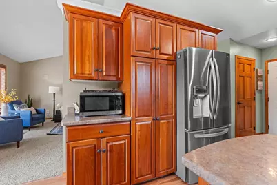 N9121 Kernan Avenue, Appleton, WI 54915 - Photo 10