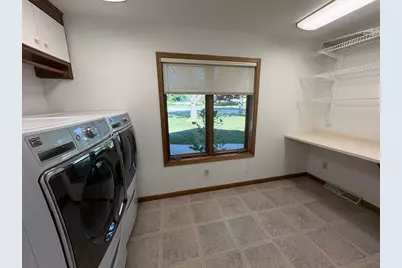 820 Windover Court, Green Bay, WI 54313 - Photo 14