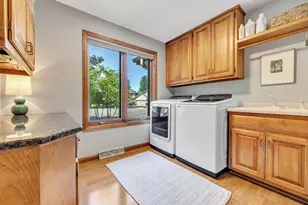 2575 Teresa Ct, Green Bay, WI 54311 - Photo 20