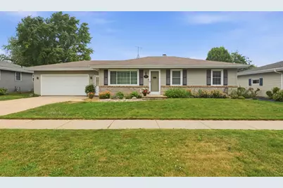 1786 Schaefer Circle, Appleton, WI 54915 - Photo 1