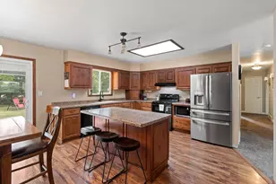 604 Wolf St, Crivitz, WI 54114 - Photo 12