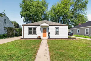 110 S Platten St, Green Bay, WI 54303 - Photo 1