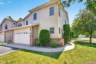 1027 E Green Tree Ct, Appleton, WI 54915 - Photo 34