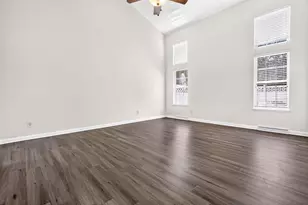 1027 E Green Tree Ct, Appleton, WI 54915 - Photo 14