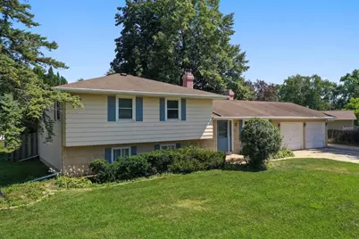 2461 Downy Street, Green Bay, WI 54303 - Photo 22