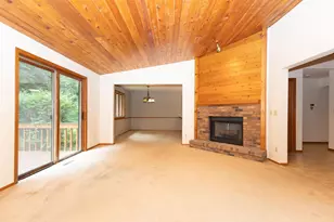 901 E Windfield Pl, Appleton, WI 54911 - Photo 4