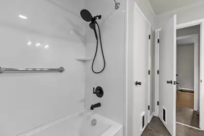575 Glendale Avenue, Oshkosh, WI 54901 - Photo 18