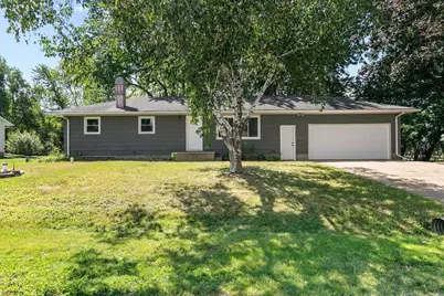 575 Glendale Avenue, Oshkosh, WI 54901 - Photo 1