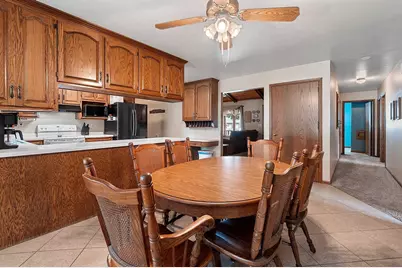 1814 Briquelet Street, Green Bay, WI 54304 - Photo 10