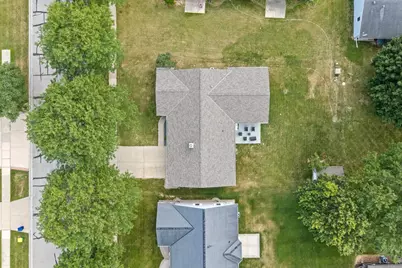 1814 Briquelet Street, Green Bay, WI 54304 - Photo 56