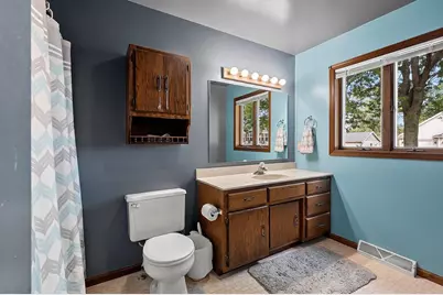 1814 Briquelet Street, Green Bay, WI 54304 - Photo 20