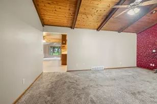 1814 Briquelet St, Green Bay, WI 54304 - Photo 8