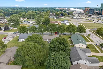 1814 Briquelet Street, Green Bay, WI 54304 - Photo 54