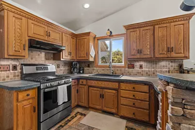 N9190 Jordan Street, Appleton, WI 54915 - Photo 8