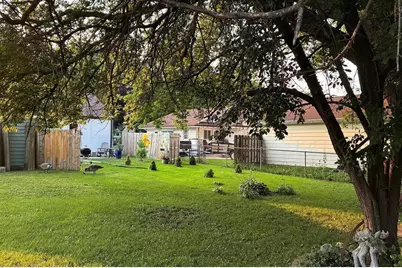 1437 14th Avenue, Green Bay, WI 54304 - Photo 16