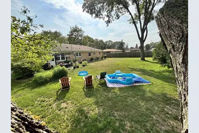 147 Hilltop Drive, Green Bay, WI 54301 - Photo 26