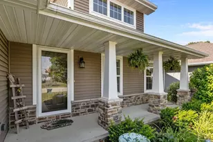 4761 N Thistle Ln, Appleton, WI 54913 - Photo 4