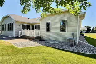 262 Wyldewood Dr, Oshkosh, WI 54904 - Photo 22