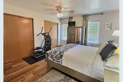 262 Wyldewood Drive, Oshkosh, WI 54904 - Photo 6