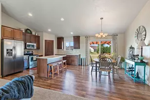 1439 Navigator Way, De Pere, WI 54115 - Photo 18