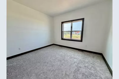 W5668 Tonys Way, Appleton, WI 54915 - Photo 16