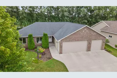 290 Royal St Pats Drive, Wrightstown, WI 54180 - Photo 24