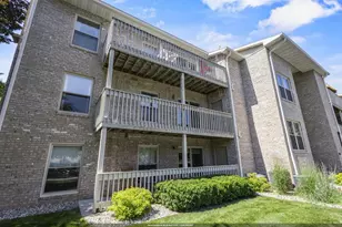 1600 Rustic Oaks Ct, Green Bay, WI 54301 - Photo 1