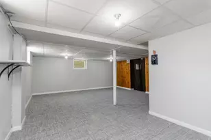 735 S Baird St, Green Bay, WI 54301 - Photo 38