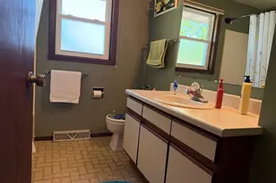 418 Kelly Jo Dr, Green Bay, WI 54303 - Photo 14