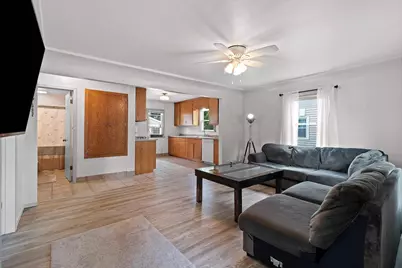 1014 Wilson Avenue, Green Bay, WI 54303 - Photo 2