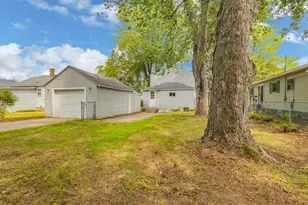 2305 17th Ave, Menominee, MI 49858 - Photo 20