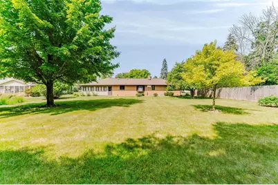 2897 Omro Road, Oshkosh, WI 54904 - Photo 26