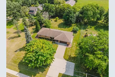 2897 Omro Road, Oshkosh, WI 54904 - Photo 28