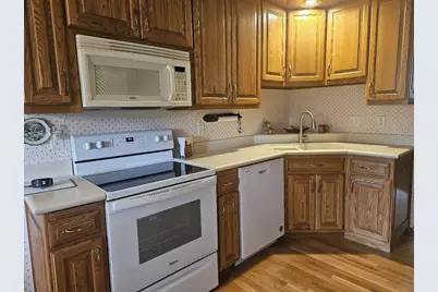 331 Orchard Circle, Gillett, WI 54124 - Photo 4