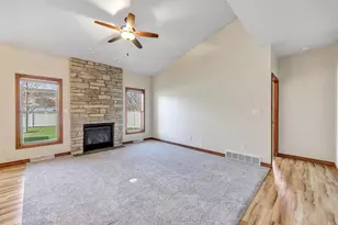 2206 Blue Stem Ln, De Pere, WI 54115 - Photo 48