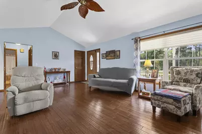 W10036 Terri Lane, Crivitz, WI 54114 - Photo 8