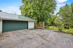 872 Utica St, Chilton, WI 53014 - Photo 46