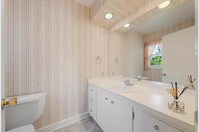 5116 Violet Lane, Oshkosh, WI 54904 - Photo 10