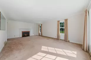 5116 Violet Ln, Oshkosh, WI 54904 - Photo 8