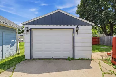 313 Prospect Avenue, Oshkosh, WI 54901 - Photo 22