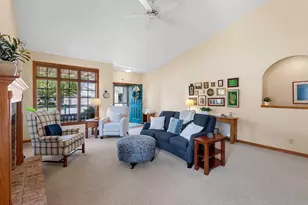 4716 N Fallview Ln, Appleton, WI 54913 - Photo 6