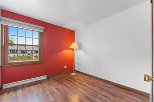 1919 Winchester Ave, Oshkosh, WI 54901 - Photo 12