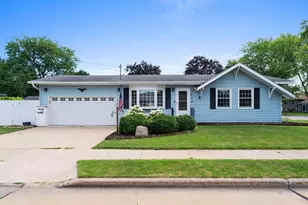 1919 Winchester Ave, Oshkosh, WI 54901 - Photo 1