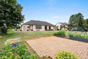 2981 Durham Rd, Green Bay, WI 54311 - Photo 10
