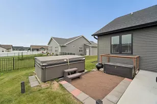 N9263 Laura St, Appleton, WI 54915 - Photo 62