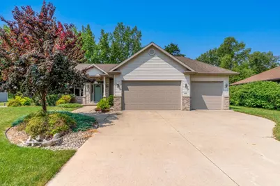 1337 Brooks Lane, Oshkosh, WI 54904 - Photo 2