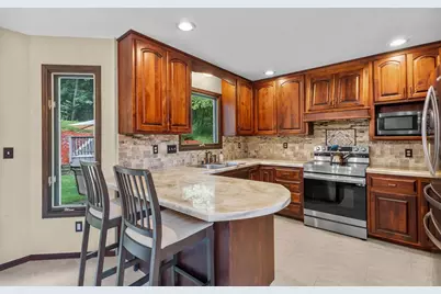 2616 Newberry Avenue, Green Bay, WI 54302 - Photo 10