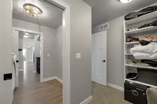 1756 Red Oak St, Green Bay, WI 54313 - Photo 26