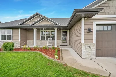 1756 Red Oak Street, Green Bay, WI 54313 - Photo 2