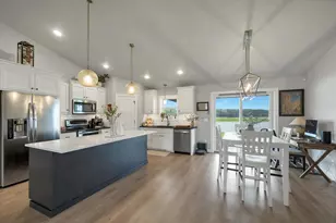 1756 Red Oak St, Green Bay, WI 54313 - Photo 10
